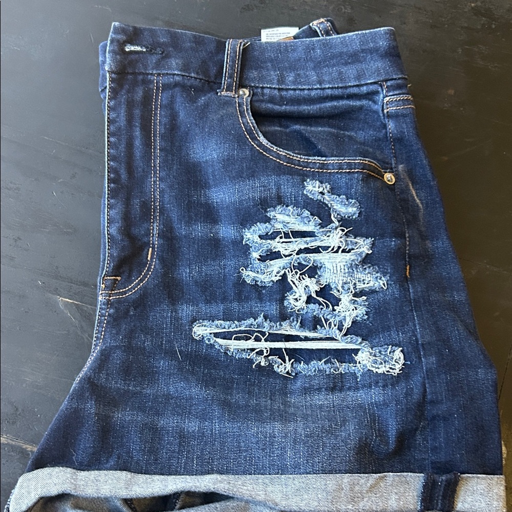 American Eagle Outfitters women’s Dark Blue Distressed Jean shorts